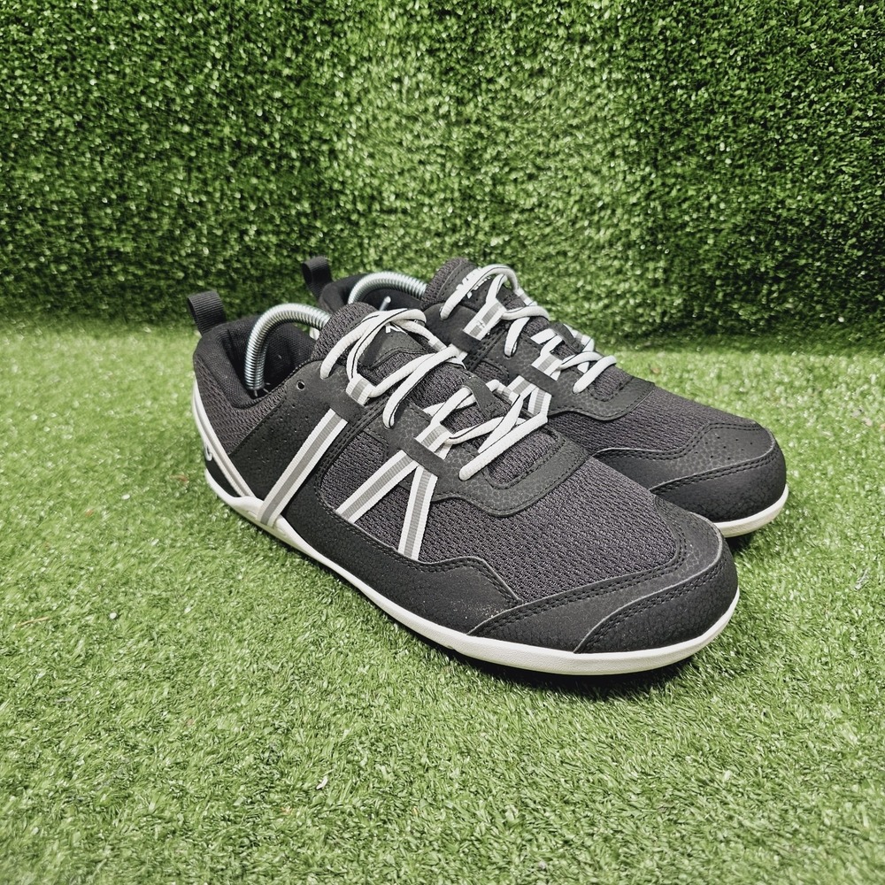 Xero Prio Black White Minimalist Athletic Running Shoes Womens Size 10.5
